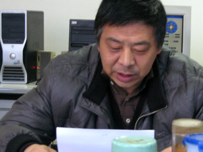 程台长宣读支部工作计划